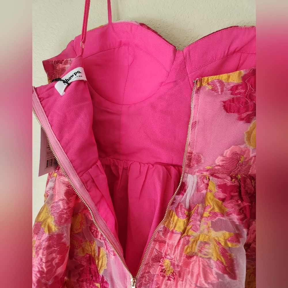 NWT Show Po Brailey Mini Dress Size 8, Valentine dress - Picture 8 of 10